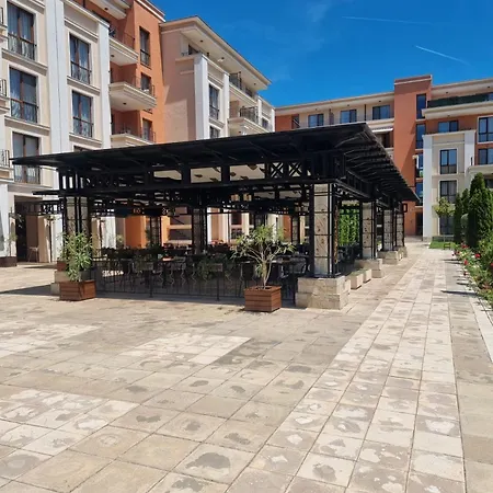 Prestige Apartment, Apartament *